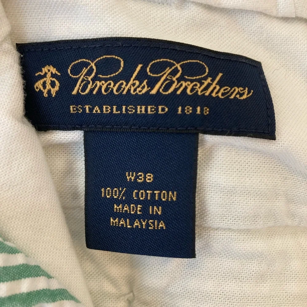 Brooks Brothers Green and White Striped Men Shorts - Picture 6 of 8